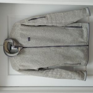 Patagonia "Better Sweater" fleece lined women's size Large jacket, gray.
